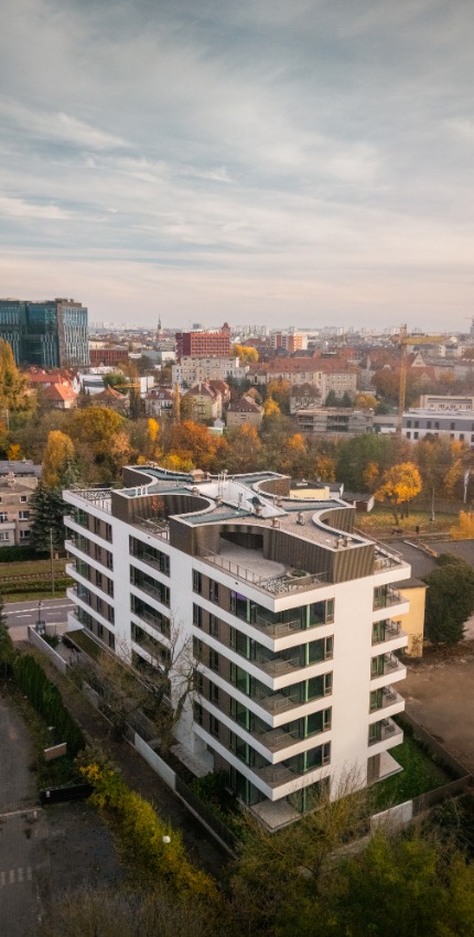 Location in the city center.
The center of your
needs